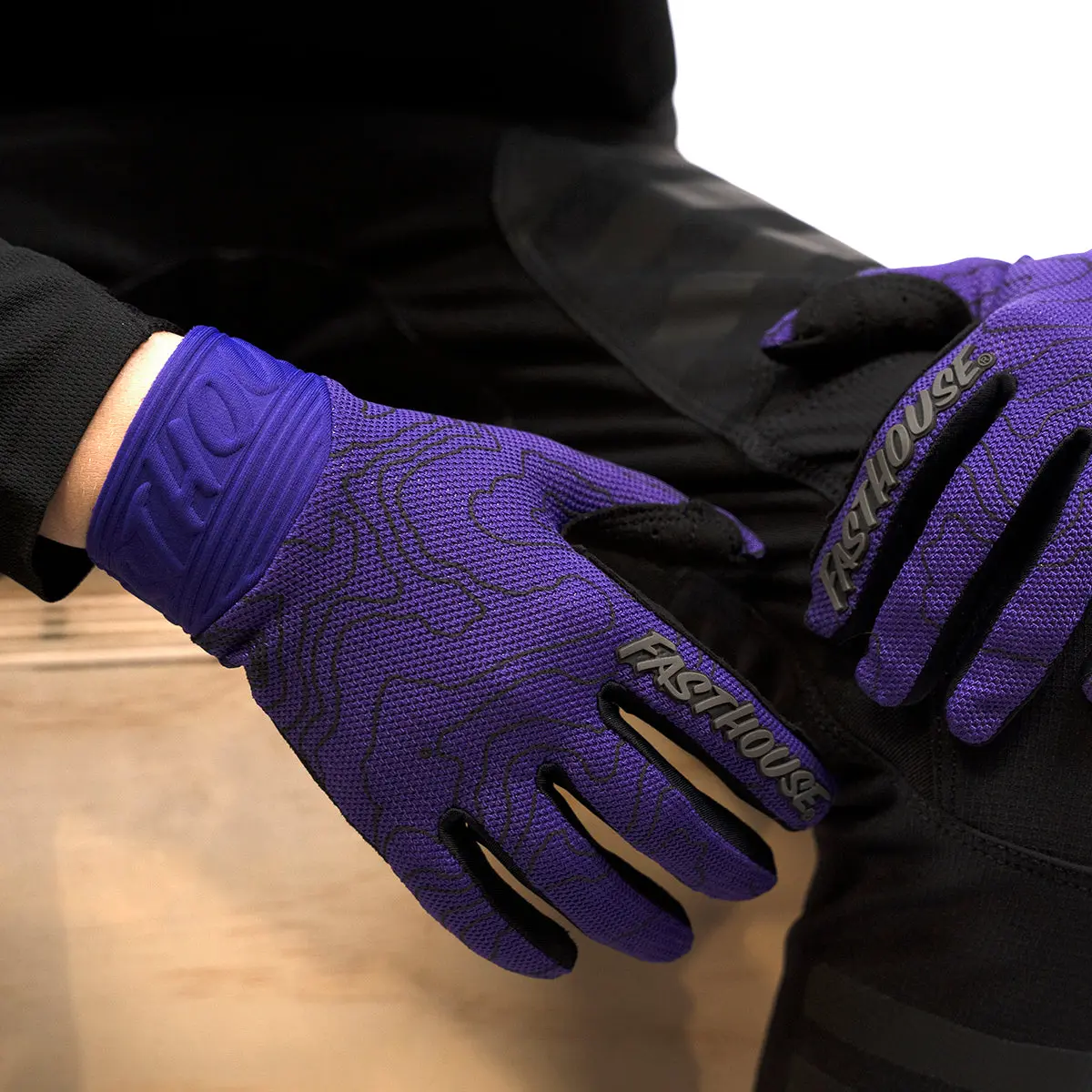 Thumbnail 4
