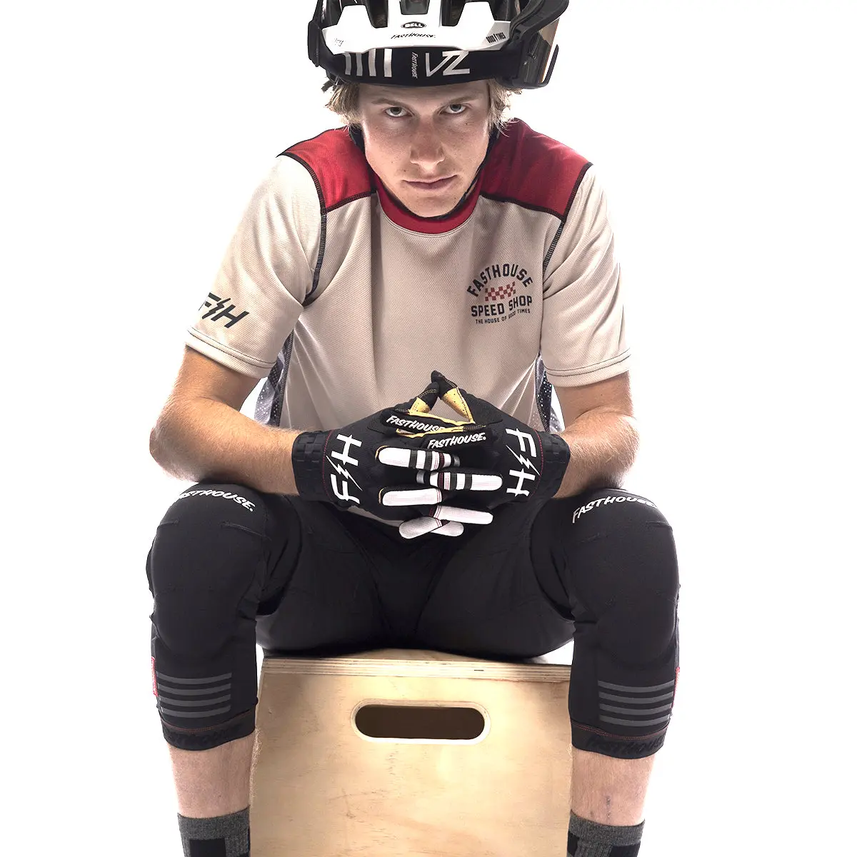 Thumbnail 4
